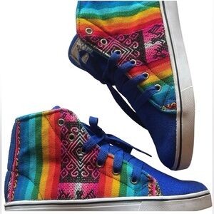 CRAZY ANDEAN SHOES - Peru Colorful High-Top Sneakers Size 5 or 9.5”L UNISEX NWOT